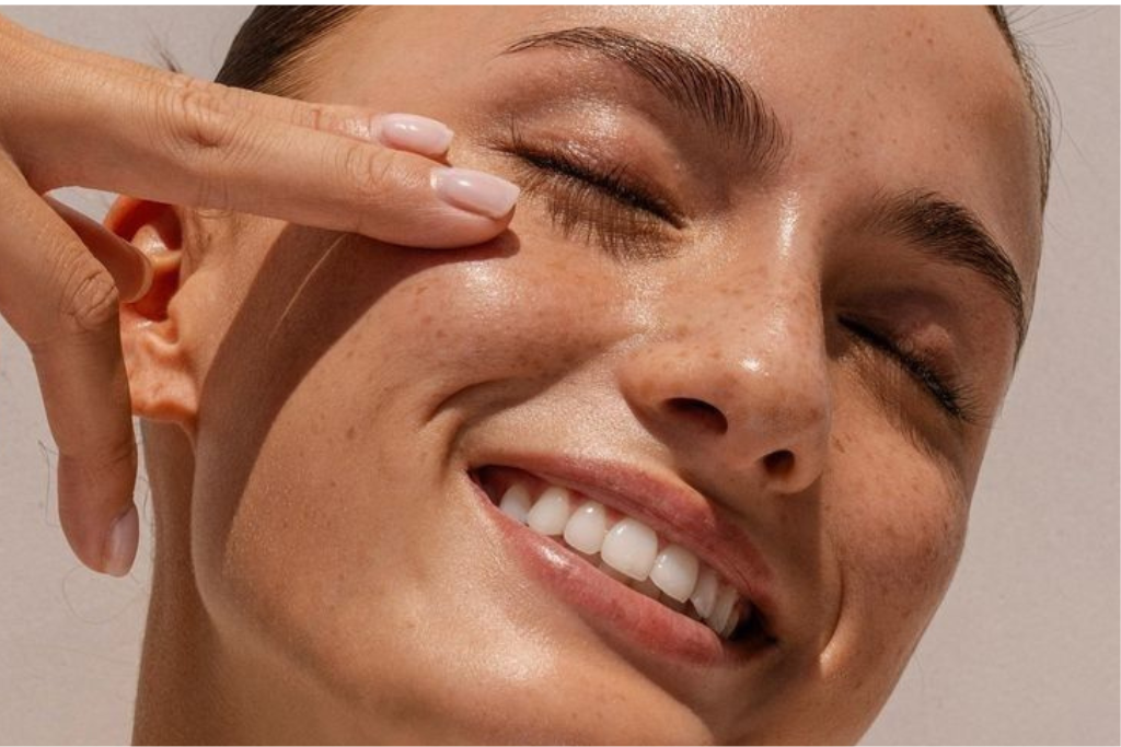 PHÁC ĐỒ TRẺ HÓA DA TẠI NHÀ – LỘ TRÌNH CHĂM DA CHUẨN CHUYÊN GIA